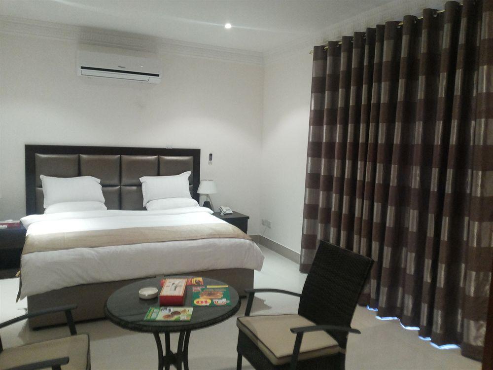 Royal Residence Hotel Apartments Umm al-Quwain Eksteriør billede