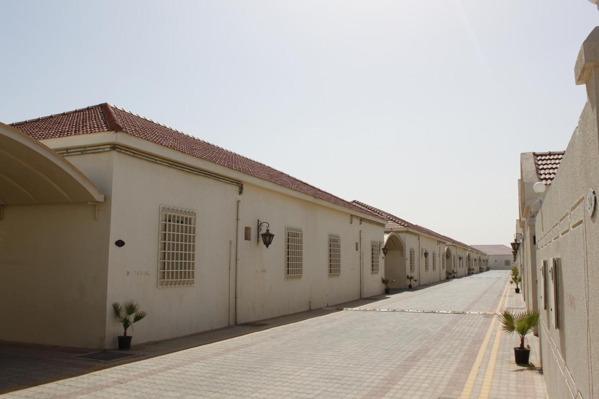 Royal Residence Hotel Apartments Umm al-Quwain Eksteriør billede