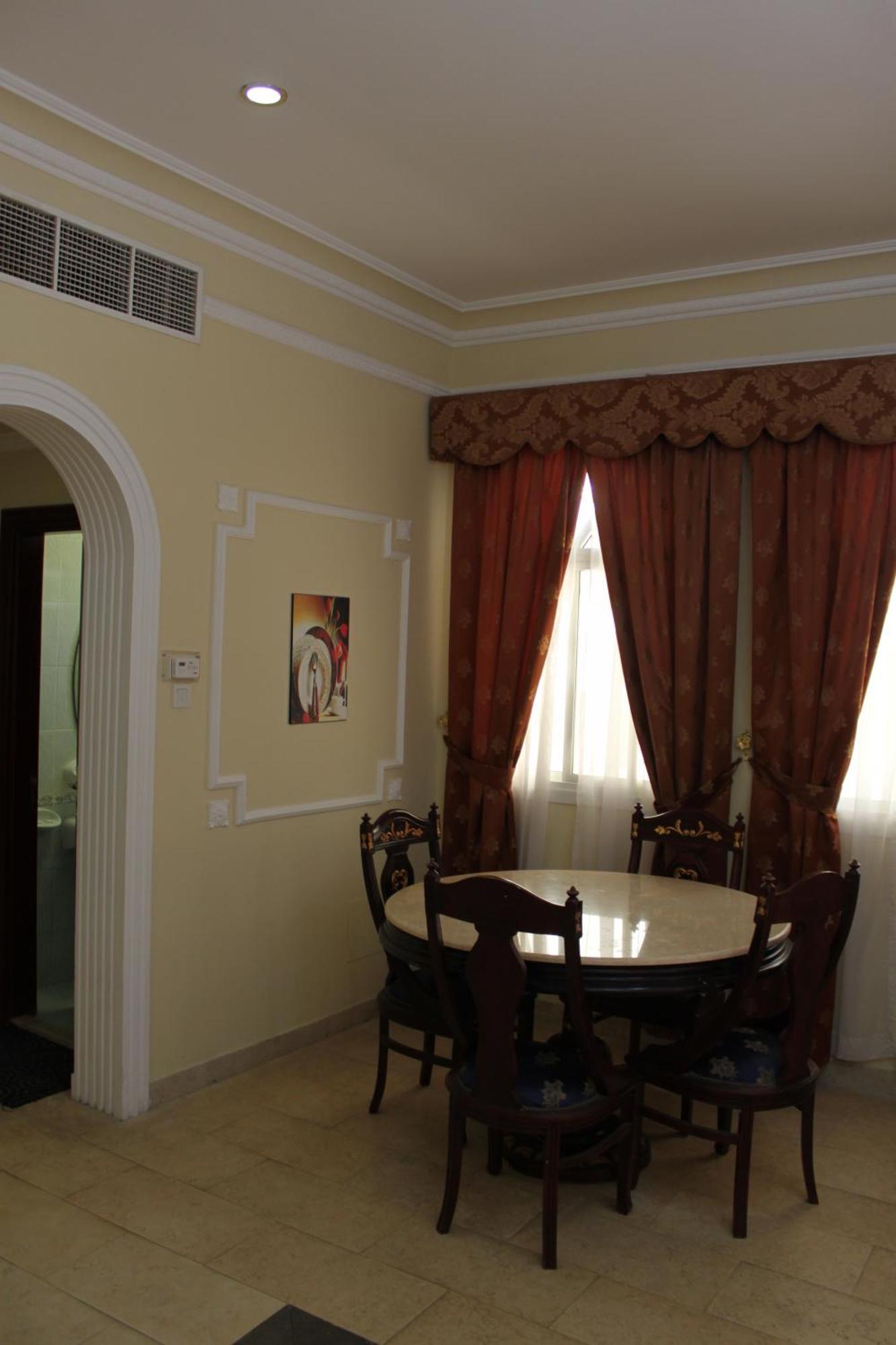 Royal Residence Hotel Apartments Umm al-Quwain Eksteriør billede