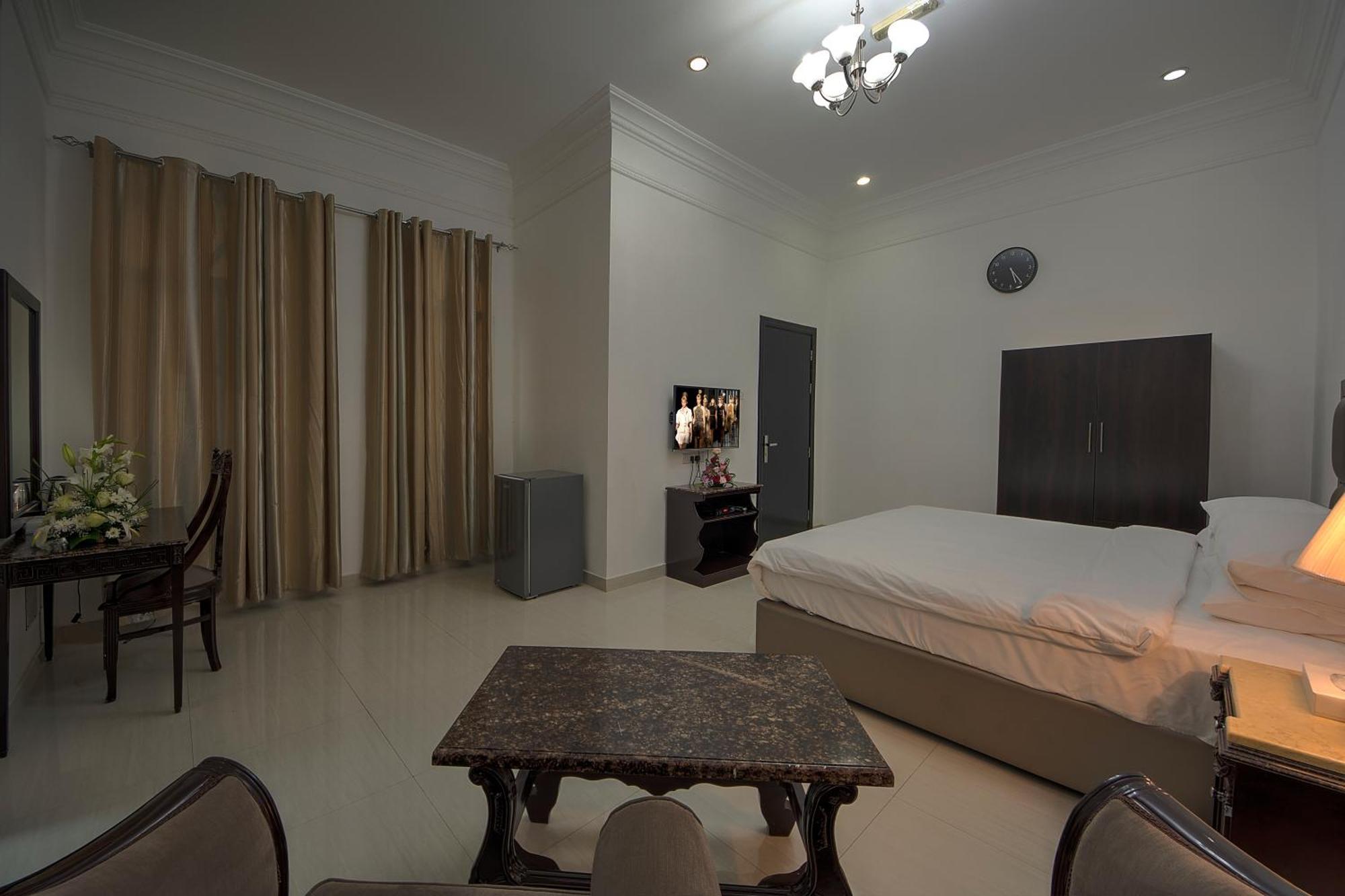 Royal Residence Hotel Apartments Umm al-Quwain Eksteriør billede