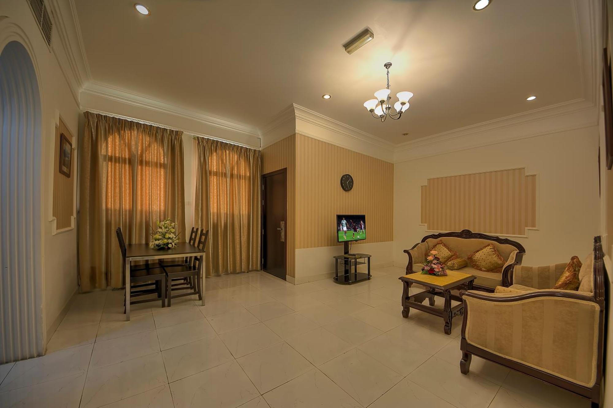 Royal Residence Hotel Apartments Umm al-Quwain Eksteriør billede