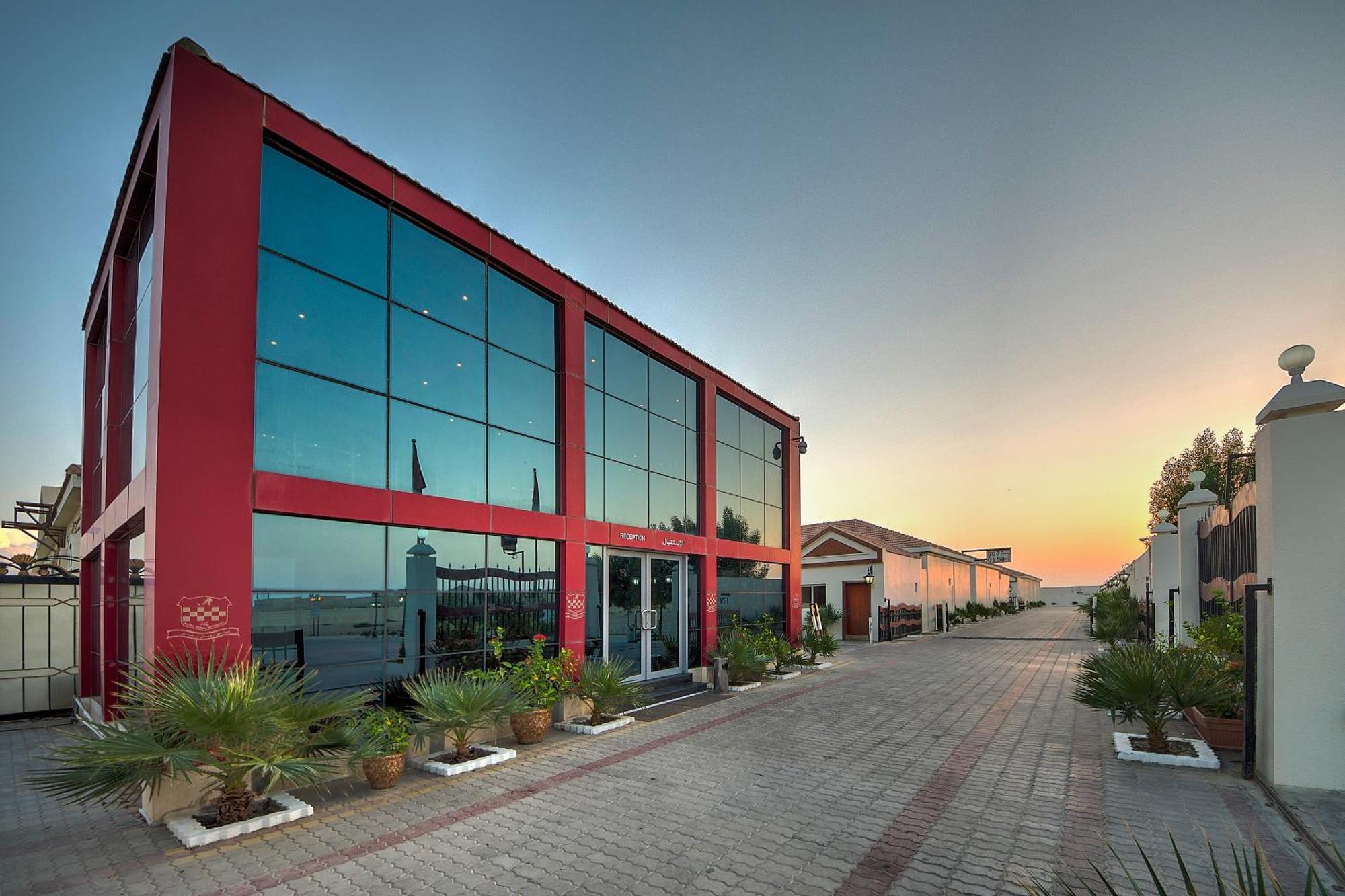 Royal Residence Hotel Apartments Umm al-Quwain Eksteriør billede
