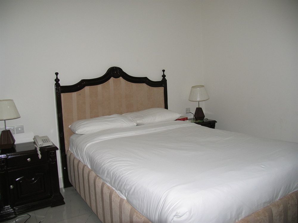 Royal Residence Hotel Apartments Umm al-Quwain Eksteriør billede
